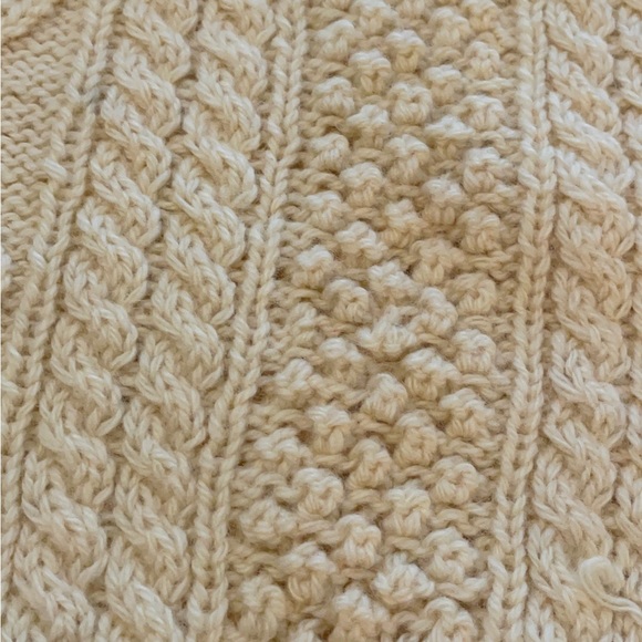 John Malloy Ararat Ltd Donegal Irish sweater bought in Bermuda. The real deal. - Picture 5 of 14